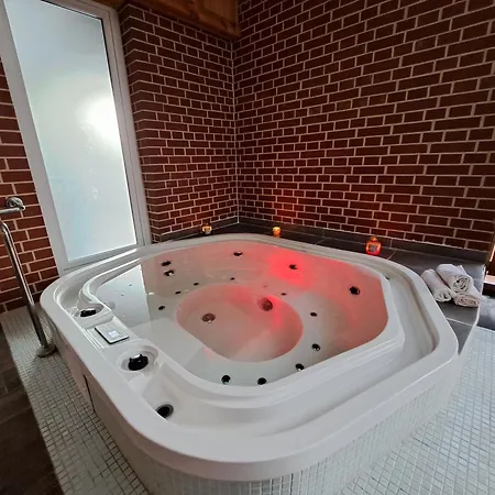 ホテル Agat & ビィドゴシュチュ